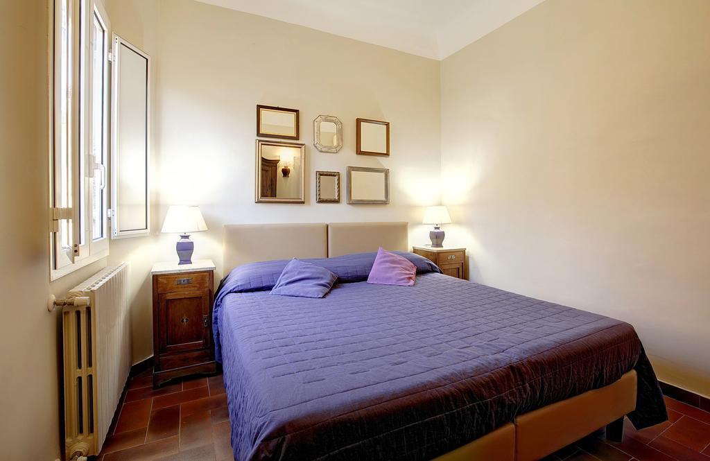 Florence View Apartment Room photo